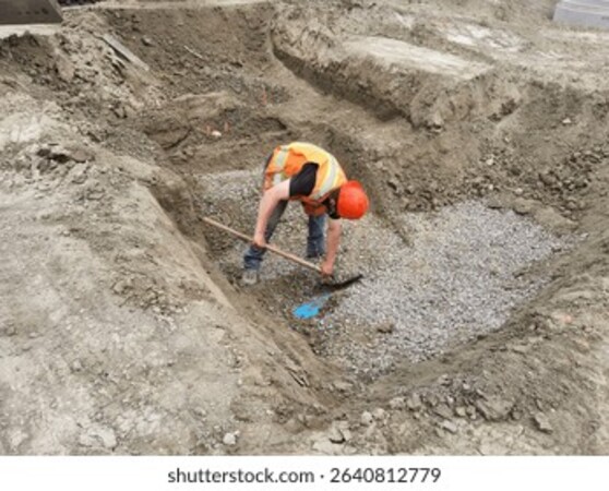 <b>道路沥青路面施工服务-001</b>